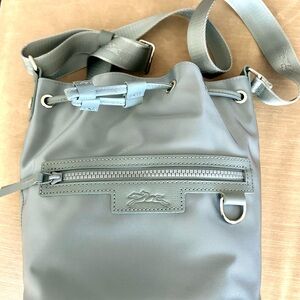 Longchamp Neo Small Bucket bag in Nordic